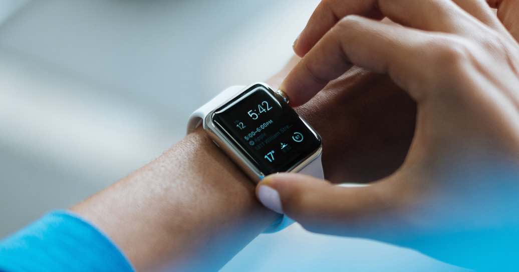 Apple Watch showing Calndar